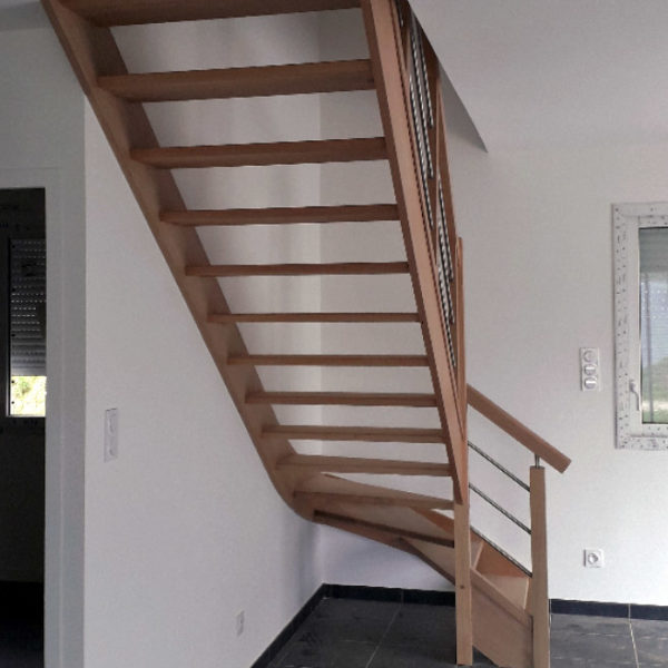 Escalier d'intérieur PMR standard en bois et métal "Erdeven" - Réf : STERL2016SCMEXOG - Vue n°1