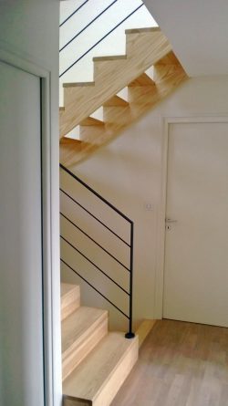 Escarmor – Style – Escaliers Tendance 07 Rampe tout métal thermolaqué